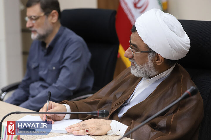 جلسه دبیر شورای عالی انقلاب فرهنگی و شورای معاونین بنیاد شهید