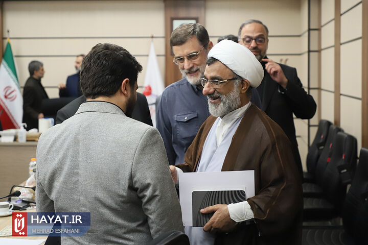 جلسه دبیر شورای عالی انقلاب فرهنگی و شورای معاونین بنیاد شهید