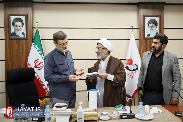 جلسه دبیر شورای عالی انقلاب فرهنگی و شورای معاونین بنیاد شهید