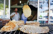 آیا گرانی نان سراسری است؟/ تعیین تکلیف نرخ نان در تهران تا آخر مرداد ماه