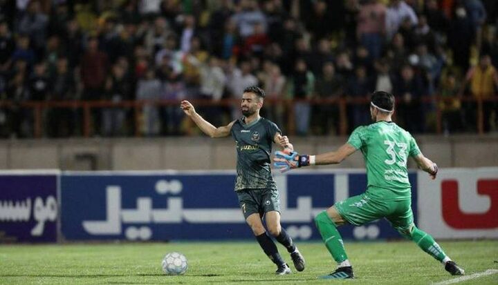 گلزن شمس آذر به قزوین بازگشت گلزن شمس آذر به قزوین بازگشت