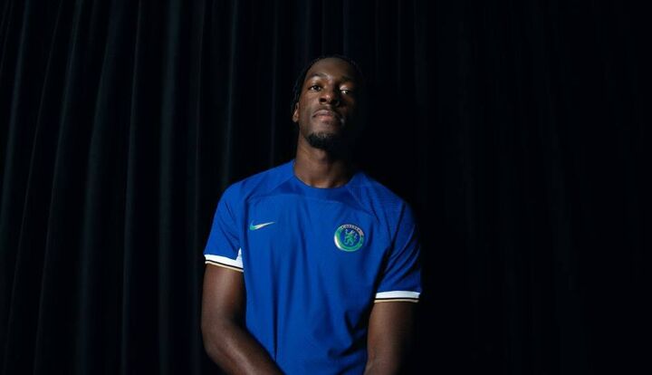 چلسی از خرید جدید خود رونمایی کرد چلسی از خرید جدید خود رونمایی کرد