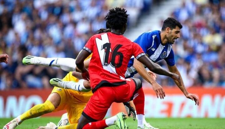 رئیس باشگاه بواویشتا علیه طارمی رئیس باشگاه بواویشتا علیه طارمی