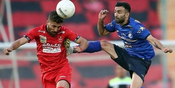 فرجی با پرسپولیس تمدید میکند فرجی با پرسپولیس تمدید میکند