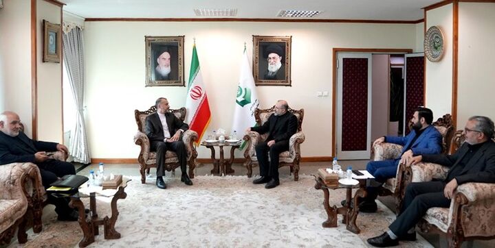 وزیر خارجه: دیوان محاسبات برای گرهگشایی و حل مشکلات این وزارتخانه همراهی لازم را داشته باشد وزیر خارجه: دیوان محاسبات برای گرهگشایی و حل مشکلات این وزارتخانه همراهی لازم را داشته باشد