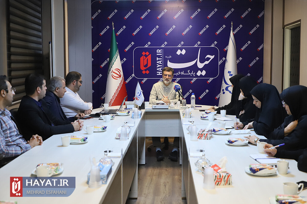 حیات باید پاسدار فرهنگ و خون شهدا باشد