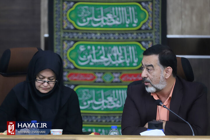 نشست فرمانده کل انتظامی کشور با مدیران رسانهها و خبرنگاران