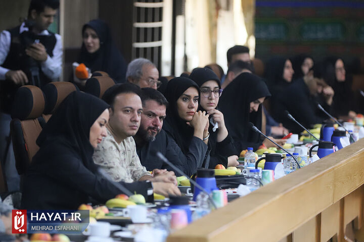 نشست فرمانده کل انتظامی کشور با مدیران رسانه‌ها و خبرنگاران