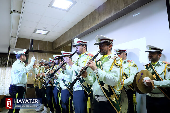 نشست فرمانده کل انتظامی کشور با مدیران رسانهها و خبرنگاران