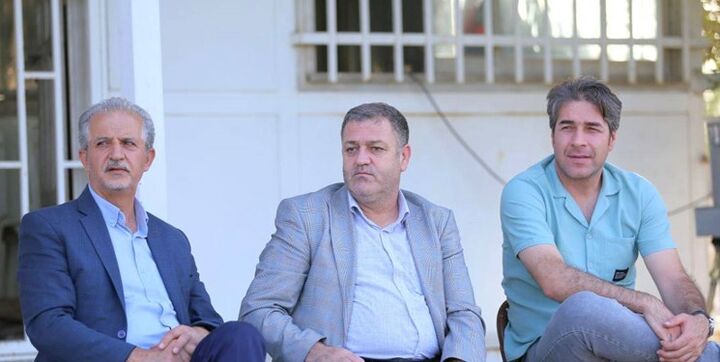 مدیرعامل آلومینیوم اراک: دستهای پشت پرده اگر بخواهند در فوتبال فساد میکنند مدیرعامل آلومینیوم اراک: دستهای پشت پرده اگر بخواهند در فوتبال فساد میکنند