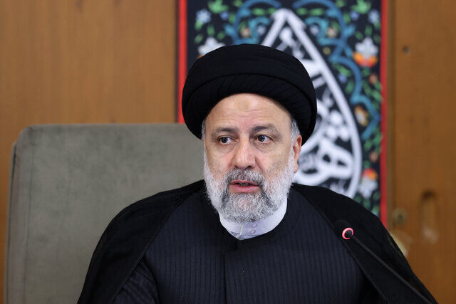 رئیسی در بدو ورود به تهران: «بریکس» نقش بسیار مهمی در همکاری‌های اقتصادی و تجاری دارد