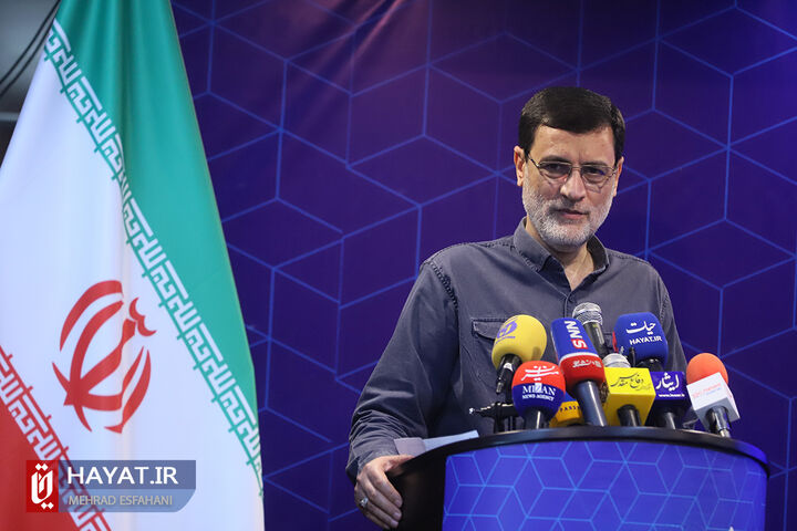 آیین تجلیل از خبرنگاران با حضور رئیس بنیاد شهید و امور ایثارگران