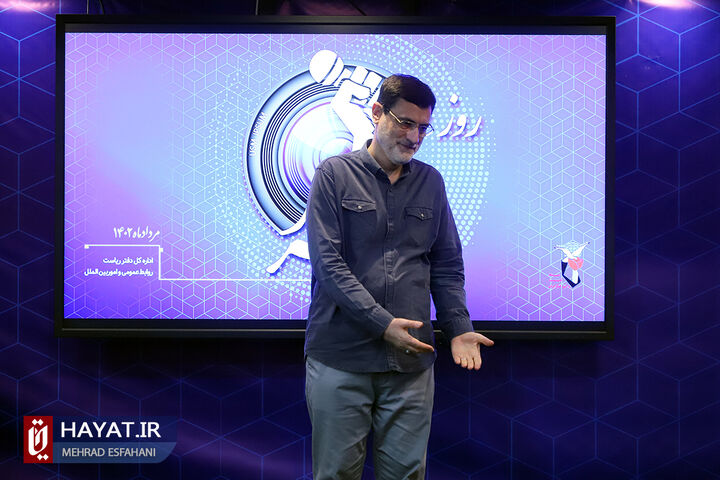 آیین تجلیل از خبرنگاران با حضور رئیس بنیاد شهید و امور ایثارگران