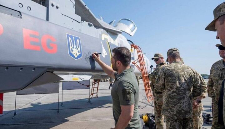 فرانسه موشکهای دوربرد به اوکراین فرستاد فرانسه موشکهای دوربرد به اوکراین فرستاد