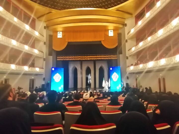 ۷٠ درصد مردم در سال مخاطب هیئت هستند ۷٠ درصد مردم در سال مخاطب هیئت هستند