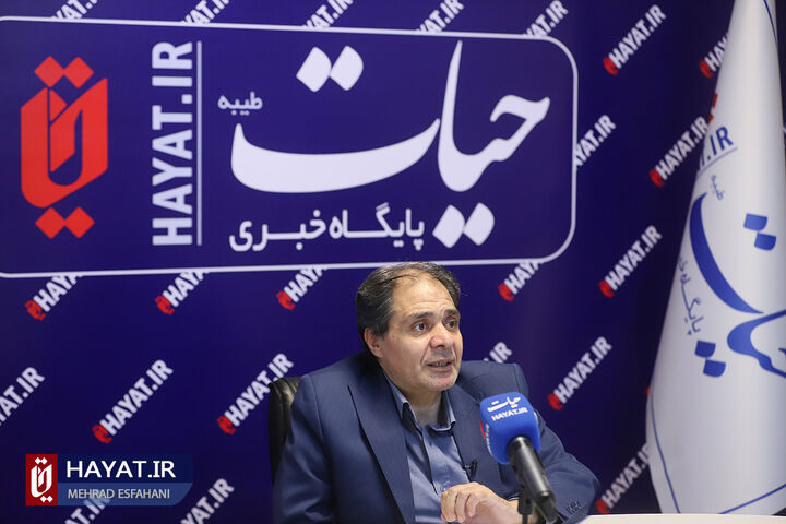 بازدید مدیرعامل بیمه دی از پایگاه خبری حیات