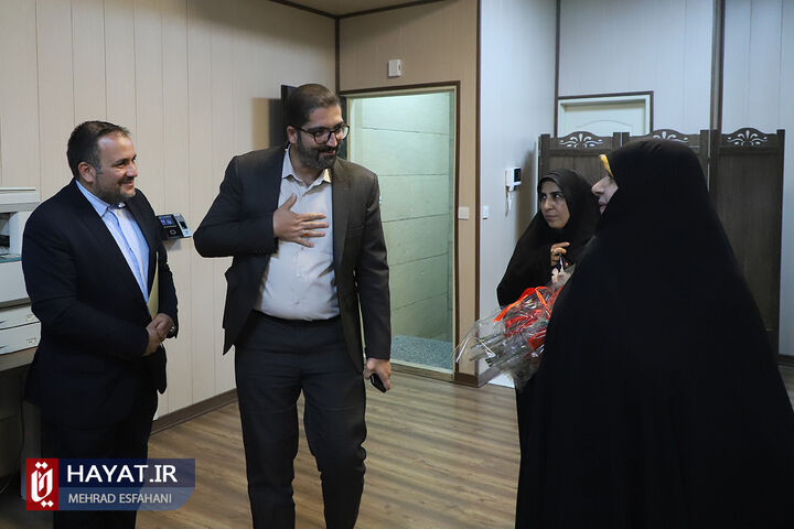 حضور مدیرکل امور شاهد و ایثارگران وزارت آموزش و پرورش در پایگاه خبری حیات