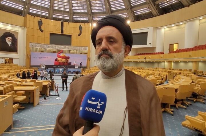 مشکلات ایثارگران با اجرای قوانین مصوب حل می شود/ برپایی موکب های اربعین توسط خانواده های شهدا مشکلات ایثارگران با اجرای قوانین مصوب حل می شود/ برپایی موکب های اربعین توسط خانواده های شهدا