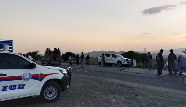 کشته شدن 2 نظامی و 3 تروریست در پاکستان کشته شدن 2 نظامی و 3 تروریست در پاکستان