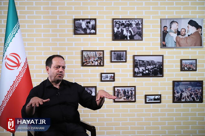 تمام بدنم کرم گذاشته بود/  هیچ تضمینی نبود که صدام مبادله را به هم نزند تمام بدنم کرم گذاشته بود/  هیچ تضمینی نبود که صدام مبادله را به هم نزند