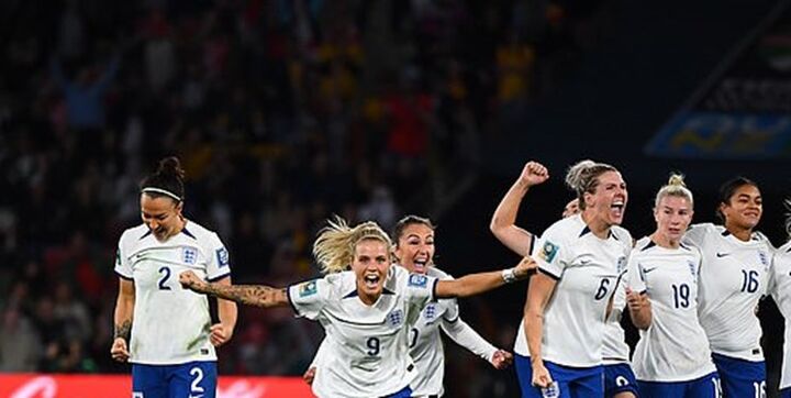 سهشیرها حریف میزبان در جام جهانی فوتبال شدند سهشیرها حریف میزبان در جام جهانی فوتبال شدند