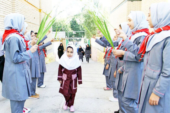 جزئیات برنامههای شهرداری تهران در خصوص استقبال از مهر ۱۴۰۲  جزئیات برنامههای شهرداری تهران در خصوص استقبال از مهر ۱۴۰۲