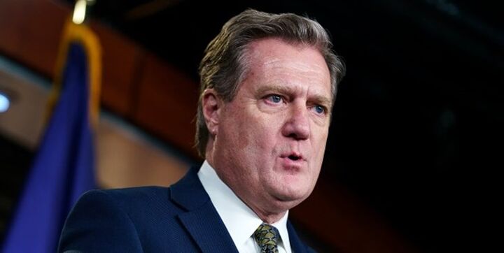 قانونگذار ارشد آمریکایی: کنگره باید ممنوعیت سفر به ایران را بررسی کند قانونگذار ارشد آمریکایی: کنگره باید ممنوعیت سفر به ایران را بررسی کند