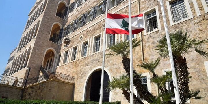 هدف از حمله تروریستی در شیراز، متزلزل کردن ثبات ایران است هدف از حمله تروریستی در شیراز، متزلزل کردن ثبات ایران است