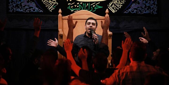 7 شب عزاداری حنیف طاهری با آغاز ماه صفر و ایام اسارت آل الله (ع) 7 شب عزاداری حنیف طاهری با آغاز ماه صفر و ایام اسارت آل الله (ع)