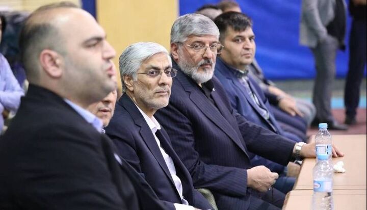 کیومرث هاشمی بین ستاره های سابق فوق سنگین کیومرث هاشمی بین ستاره های سابق فوق سنگین