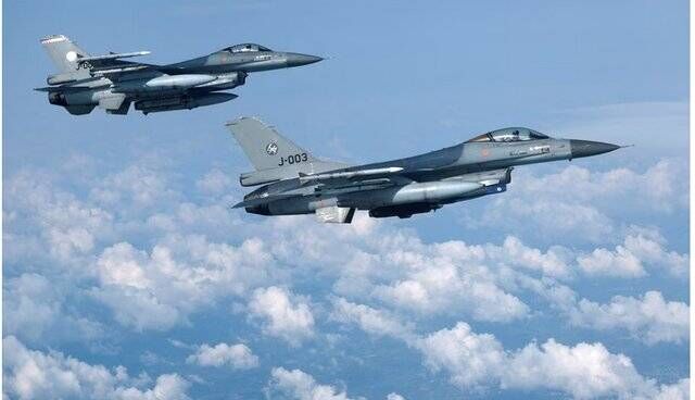 آمریکا از فنلاند و دانمارک به اوکراین اف ۱۶ میدهد آمریکا از فنلاند و دانمارک به اوکراین اف ۱۶ میدهد