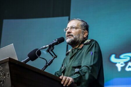 ساماندهی ۴۲ هزار گروه جهادی برای خدمترسانی به محرومان ساماندهی ۴۲ هزار گروه جهادی برای خدمترسانی به محرومان