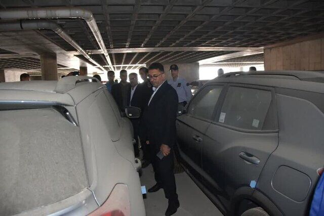 رفع کامل موانع ترخیص ۱۰۰۰ خودروی خارجی از بنادر و گمرکات هرمزگان رفع کامل موانع ترخیص ۱۰۰۰ خودروی خارجی از بنادر و گمرکات هرمزگان