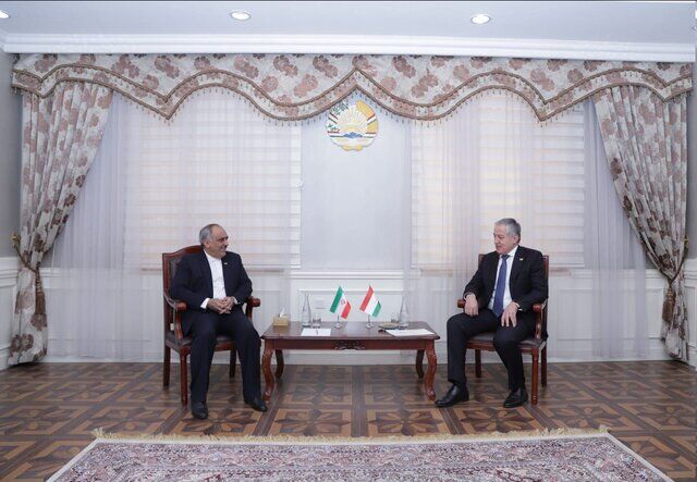 دیدار خداحافظی سفیر ایران با وزیر خارجه تاجیکستان
