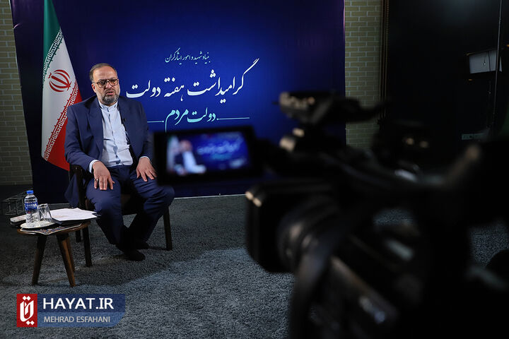 گفتگو با محسن بزرگی معاون حقوقی و امور مجلس بنیاد شهید و امور ایثارگران