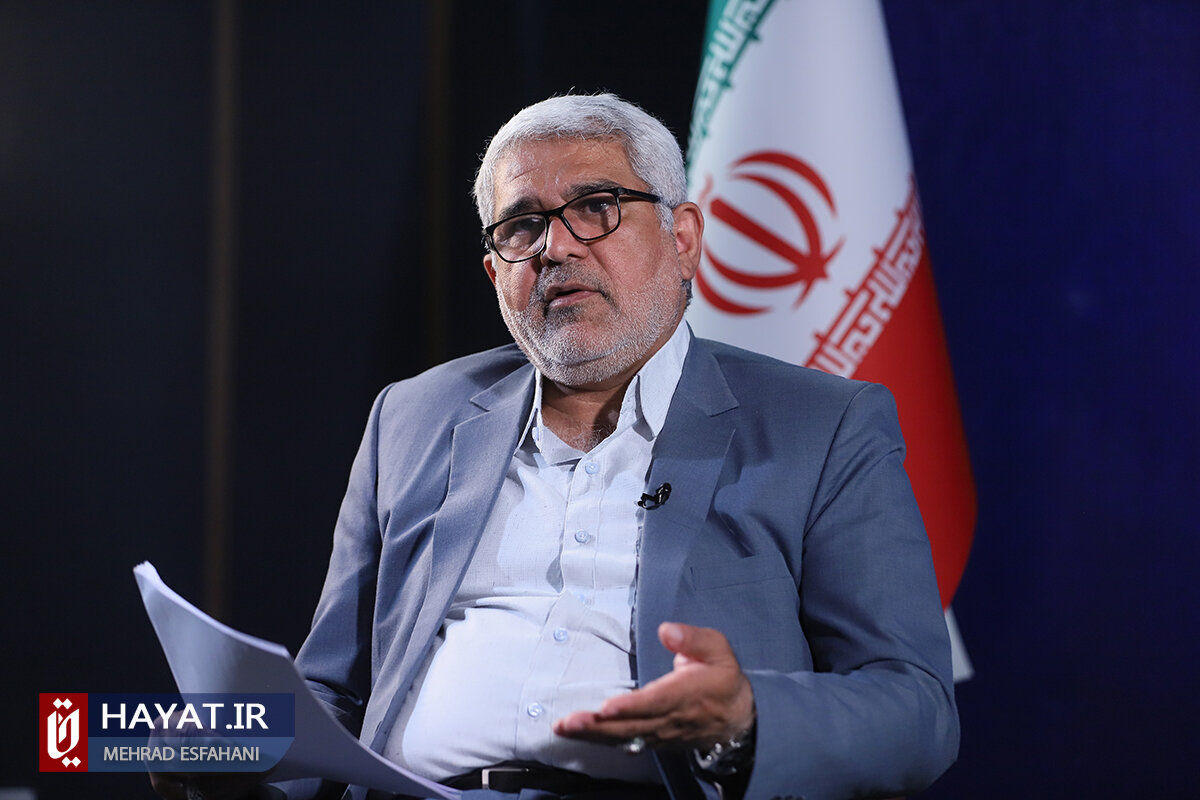 ۱۶ هزار شهید و جانباز زن در بنیاد شهید پرونده دارند/ ۴.۵ میلیون ایرانی عضو جامعه هدف بنیاد شهید و ایثارگران