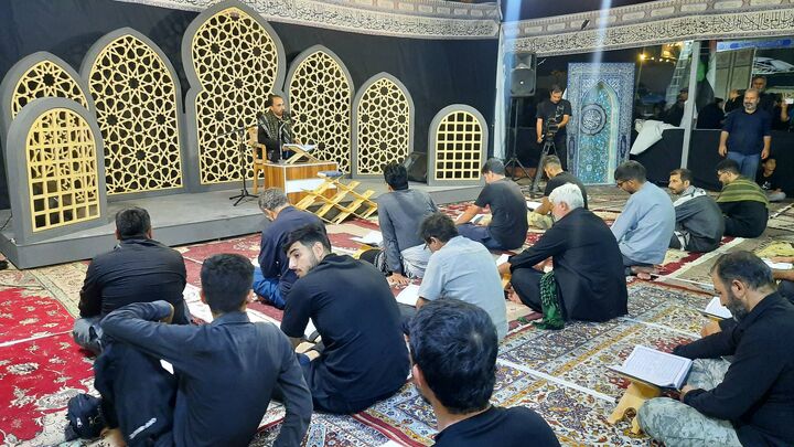 بزرگترین موکب قرآنی طریق الی الحسین در عمود 1222 بزرگترین موکب قرآنی طریق الی الحسین در عمود 1222