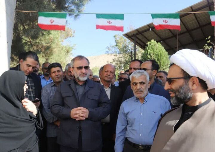 استاندار مرکزی: ترمیم اعتماد مردم مهمترین طرح دولت سیزدهم است استاندار مرکزی: ترمیم اعتماد مردم مهمترین طرح دولت سیزدهم است