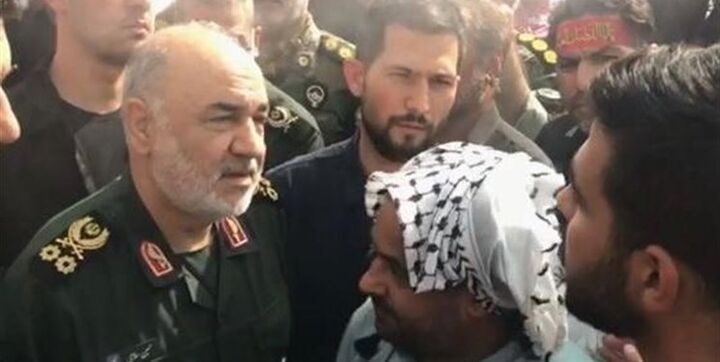فرمانده سپاه کشور از مرز شلمچه بازدید کرد فرمانده سپاه کشور از مرز شلمچه بازدید کرد