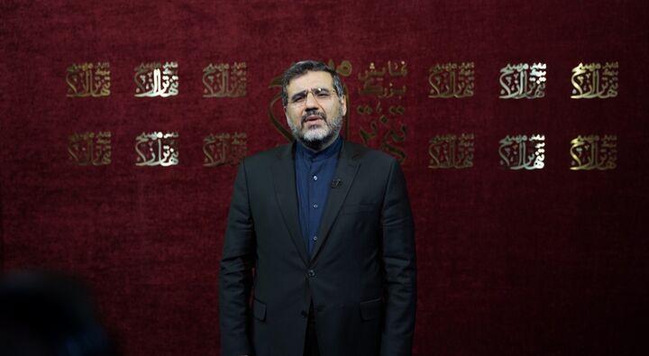 «تنهاتر از مسیح» نمایشی بدیع و مستند بود «تنهاتر از مسیح» نمایشی بدیع و مستند بود