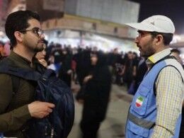 حضور هزار خادم افتخاری برای راهنمایی زایران و امور گمشدگان حضور هزار خادم افتخاری برای راهنمایی زایران و امور گمشدگان