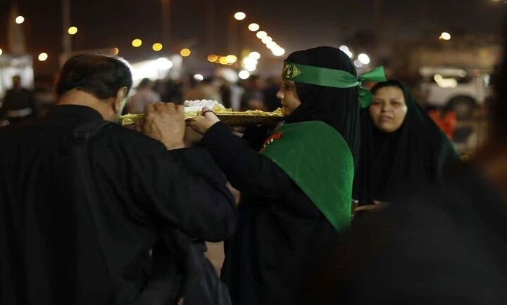 عکاسی از راهپیمایی جاماندگان اربعین در پویش «ما ملت امام حسینیم» عکاسی از راهپیمایی جاماندگان اربعین در پویش «ما ملت امام حسینیم»