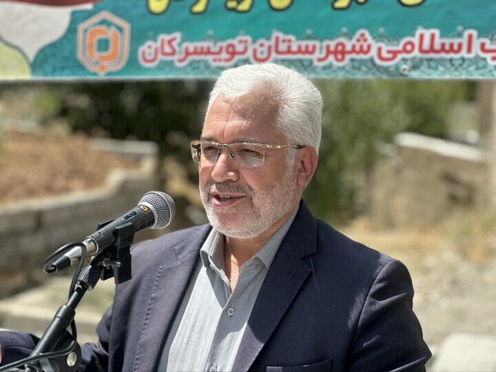 افتتاح ۳۲۳ واحد مسکن روستایی در شهرستان تویسرکان افتتاح ۳۲۳ واحد مسکن روستایی در شهرستان تویسرکان