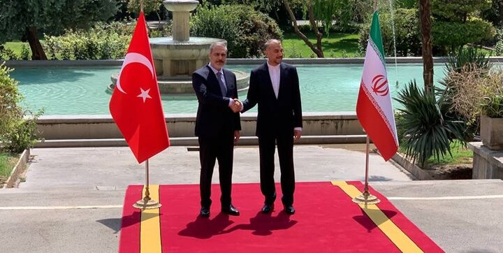 دیدار  وزیر امور خارجه کشورمان با همتای ترکیه‌ای