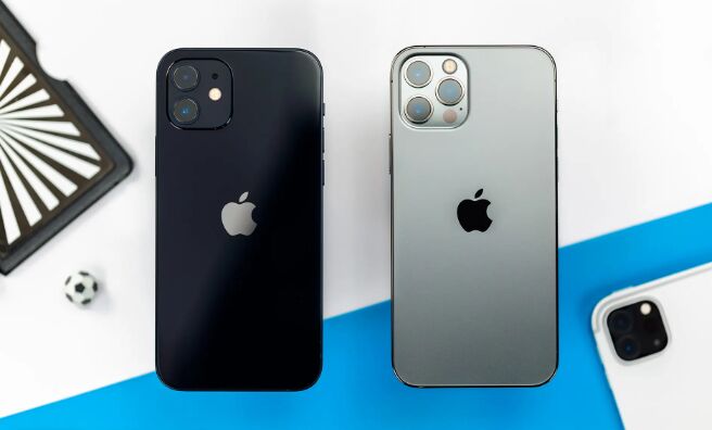 آیفون ۱۵ ورق را برمیگرداند؛ خیز اپل برای بهزیرکشیدن سامسونگ در سال ۲۰۲۳ آیفون ۱۵ ورق را برمیگرداند؛ خیز اپل برای بهزیرکشیدن سامسونگ در سال ۲۰۲۳