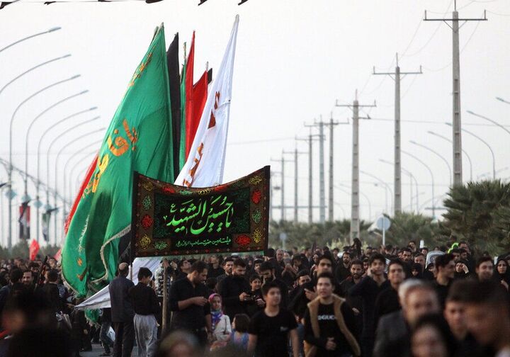 پیادهروی جاماندگان اربعین حسینی در شهر زنجان برگزار میشود پیادهروی جاماندگان اربعین حسینی در شهر زنجان برگزار میشود