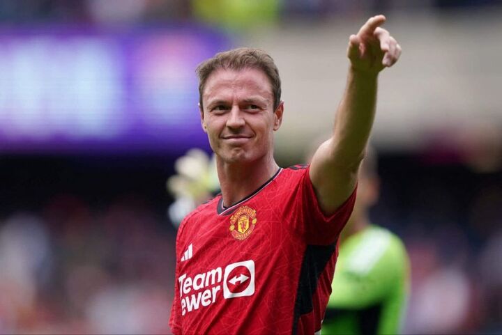 بچه هایم باور نمیکنند بازیکن منچستر یونایتد بودم! بچه هایم باور نمیکنند بازیکن منچستر یونایتد بودم!