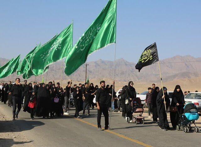 کمک ۵۰۰ میلیونی جاماندگان اربعین یک روستا در یزد به آزادی زندانیان کمک ۵۰۰ میلیونی جاماندگان اربعین یک روستا در یزد به آزادی زندانیان