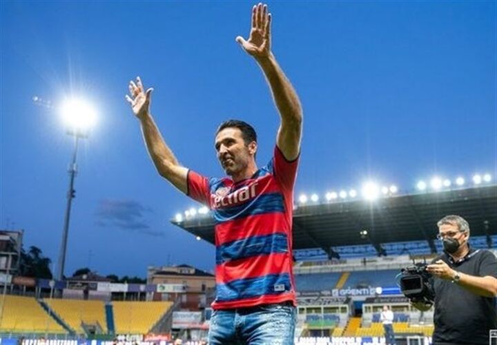 بوفون: خداحافظی کردم، چون دیگر واقعاً نمیخواستم بازی کنم بوفون: خداحافظی کردم، چون دیگر واقعاً نمیخواستم بازی کنم