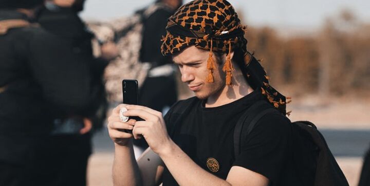 وقتی مغناطیس حسین (ع) موج خروشان زائران اربعین را گردهم آورد وقتی مغناطیس حسین (ع) موج خروشان زائران اربعین را گردهم آورد